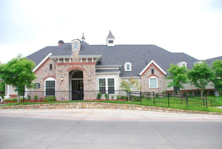 The Acquisition and Rehab of Murdeaux Villas Apartment in Dallas, TX